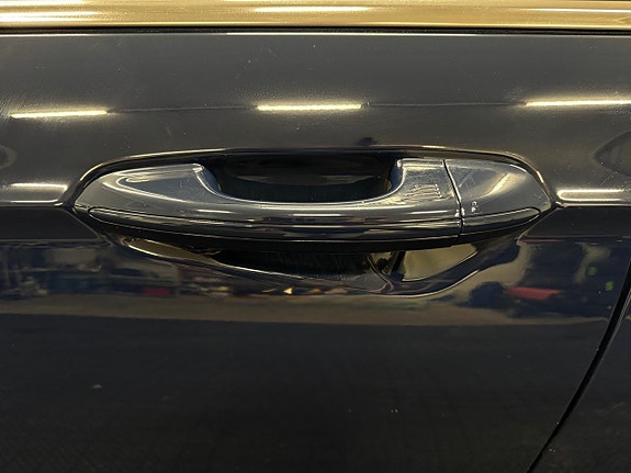 Ford Mondeo 17 of 24
