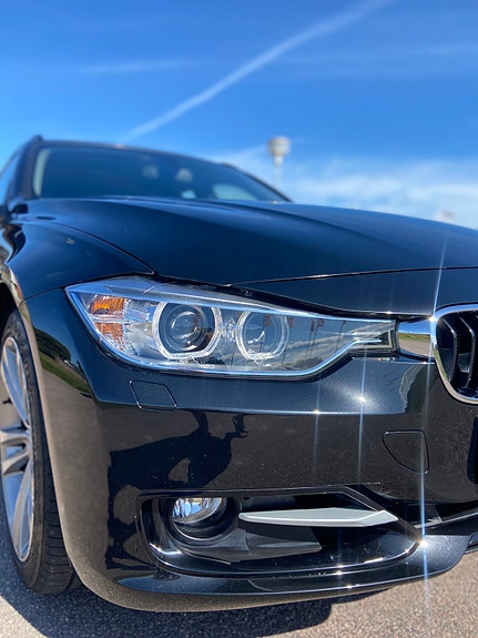 BMW 328i 9 of 14
