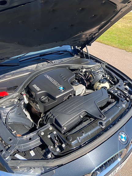 BMW 328i 10 of 14