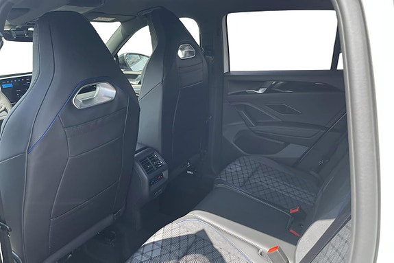 Volkswagen Tiguan 18 of 19