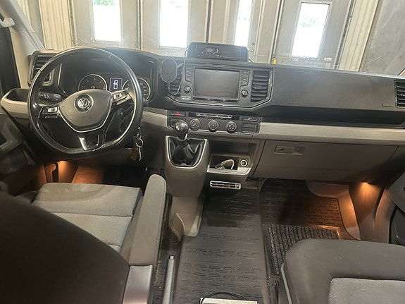 Volkswagen Crafter 5 of 8