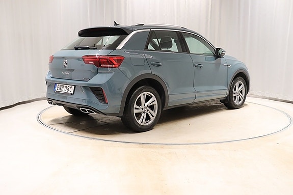 Volkswagen T-Roc 4 of 5