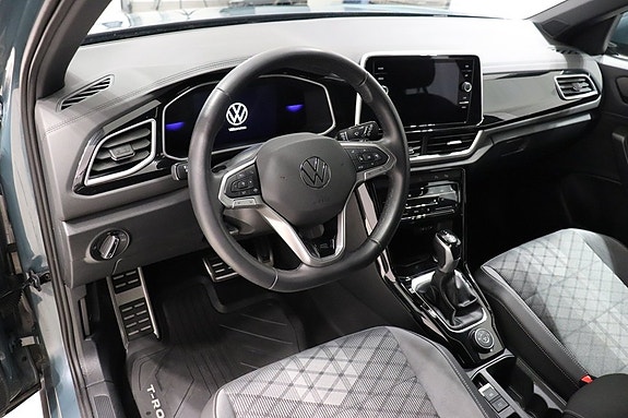 Volkswagen T-Roc 9 of 12