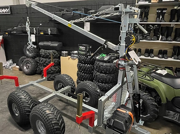 Timmervagn med kran och elwinch 2 of 4
