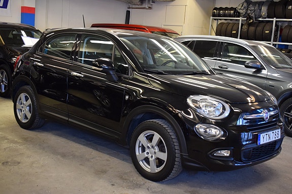Fiat 500X 2 of 5