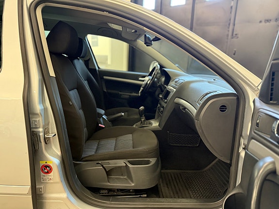 Skoda Octavia 14 of 16