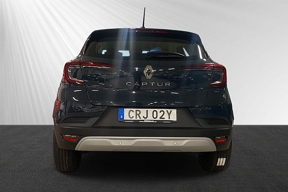 Renault Captur 2 of 5