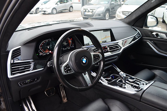 BMW X7 20 of 30