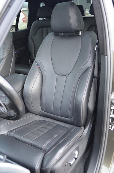 BMW X7 21 of 30