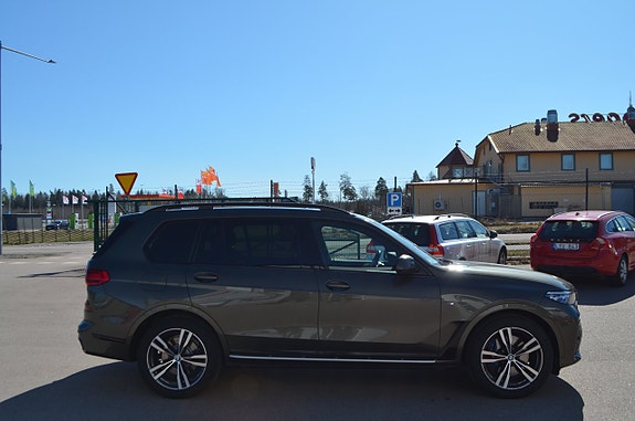 BMW X7 14 of 30