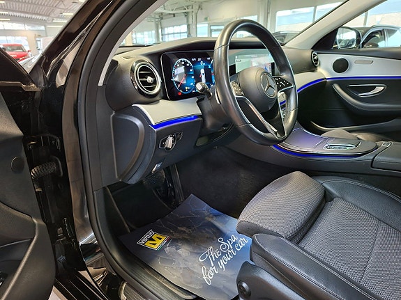 Mercedes-Benz E220 16 of 24