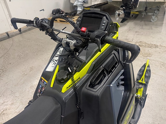 Polaris Boost RMK Khaos 155 5 of 6