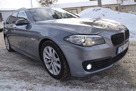 BMW 520d 3 of 5