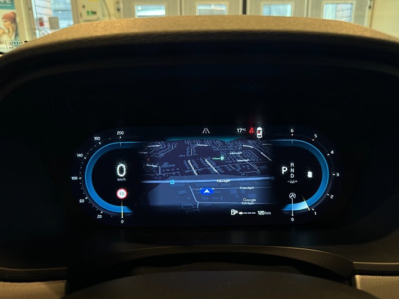 Volvo V90 10 of 26