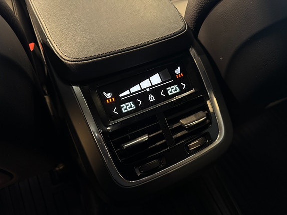 Volvo V90 20 of 26