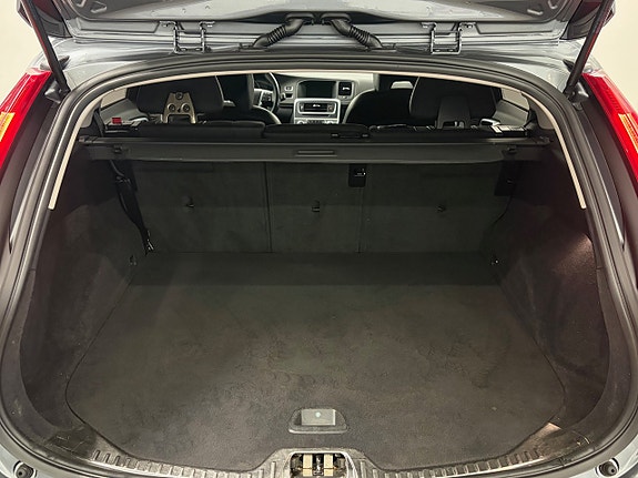 Volvo V60 7 of 26