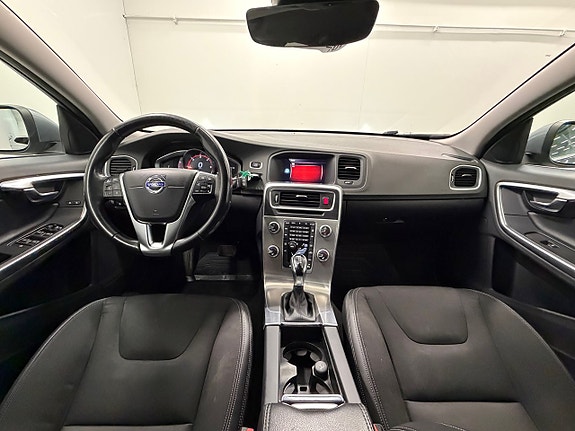 Volvo V60 15 of 26