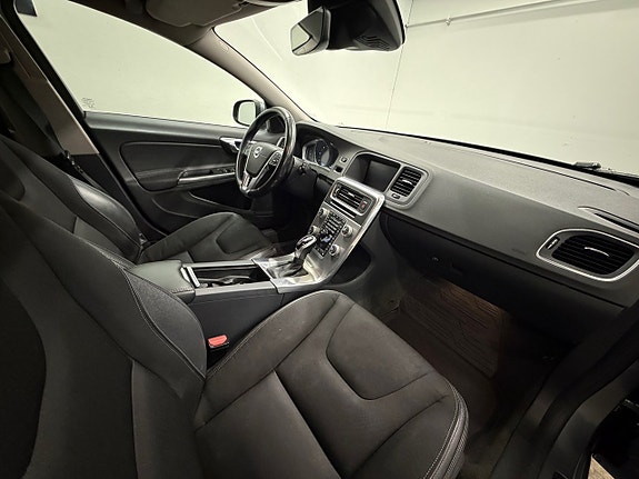 Volvo V60 10 of 26