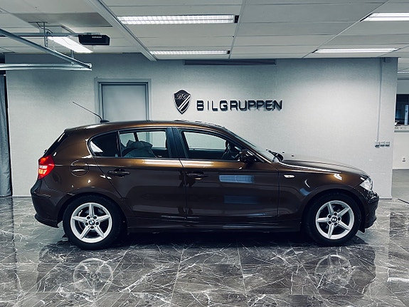 BMW 116d 3 of 5
