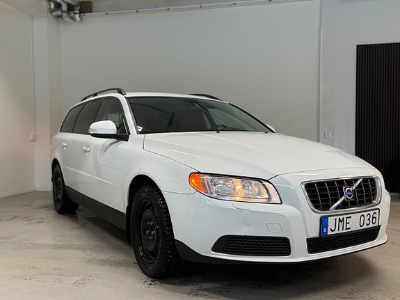 Volvo V70 26 of 29