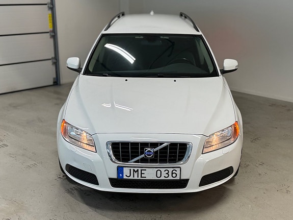 Volvo V70 28 of 29