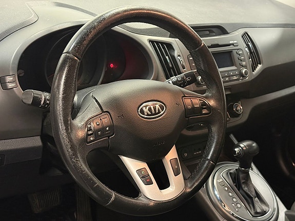 Kia Sportage 10 of 23