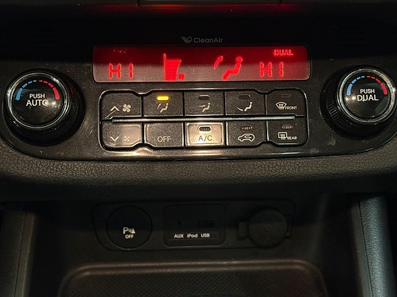 Kia Sportage 17 of 23