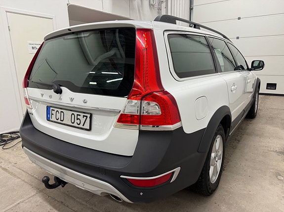 Volvo XC70 5 of 11