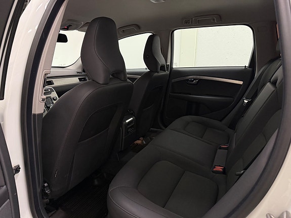 Volvo XC70 10 of 11