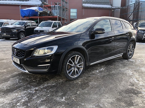 Volvo V60 Cross Country