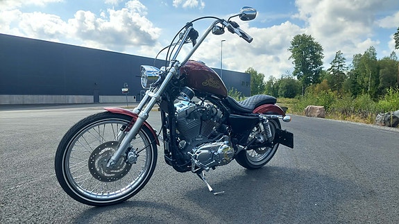 Harley-Davidson Seventy-Two 4 of 9