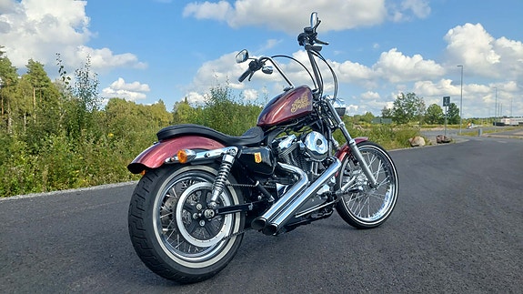 Harley-Davidson Seventy-Two 3 of 9