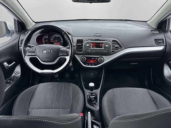 Kia Picanto 20 of 23