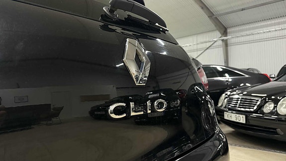 Renault Clio 9 of 19