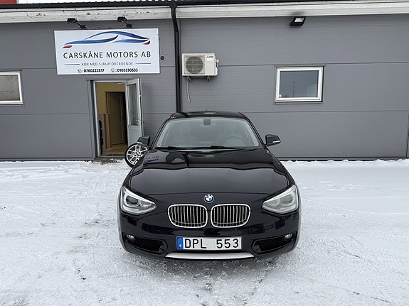 BMW 116d 2 of 17