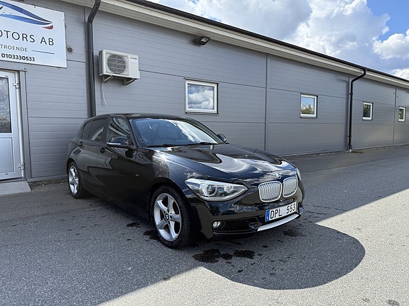 BMW 116d 2 of 15