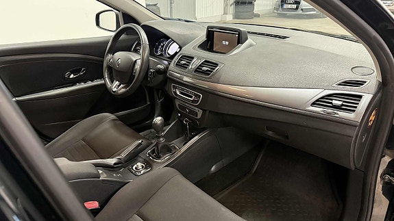 Renault Megane 15 of 15