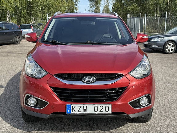Hyundai ix35 2 of 13