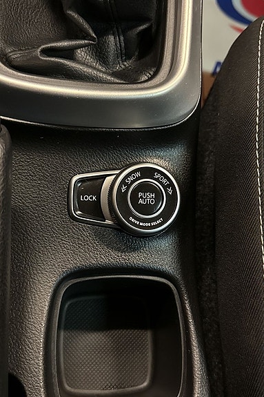 Suzuki S-Cross 10 of 13