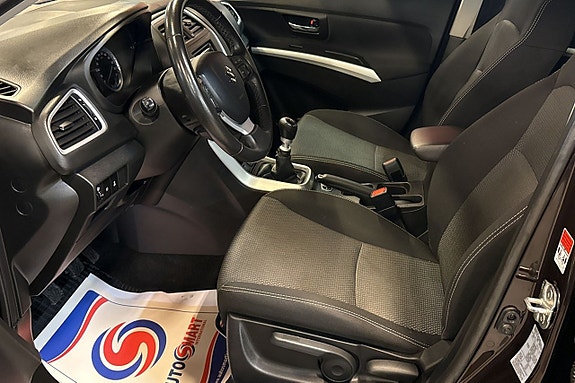 Suzuki S-Cross 9 of 13