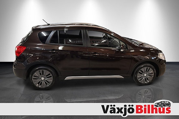 Suzuki S-Cross 5 of 5