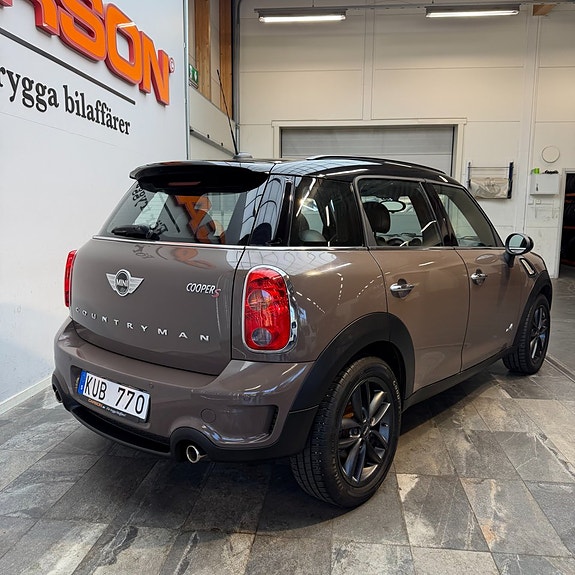 MINI Countryman Cooper S 4 of 12