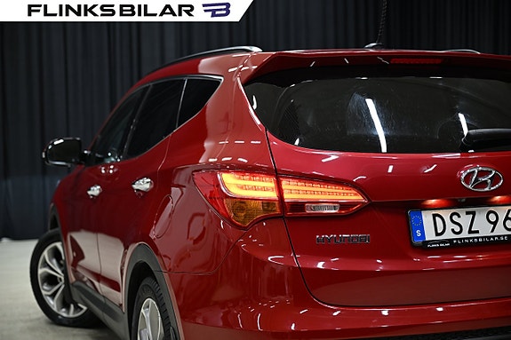 Hyundai Santa Fe 10 of 30