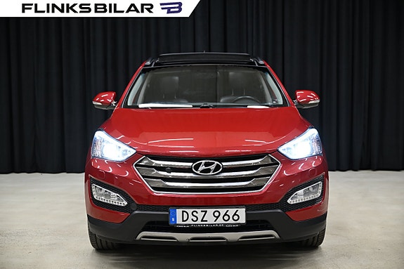 Hyundai Santa Fe 12 of 30