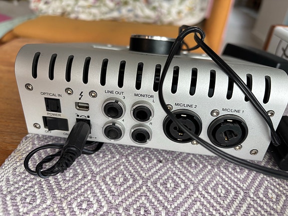 Product image 9 of 10