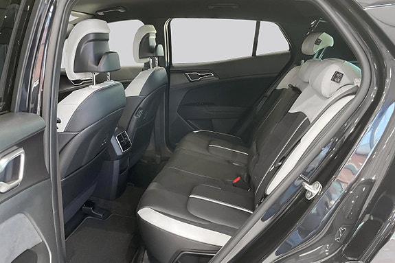 Kia Sportage 10 of 27