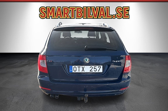 Skoda Superb 4 of 5