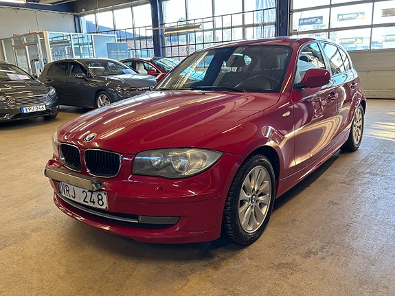 BMW 116d 3 of 22