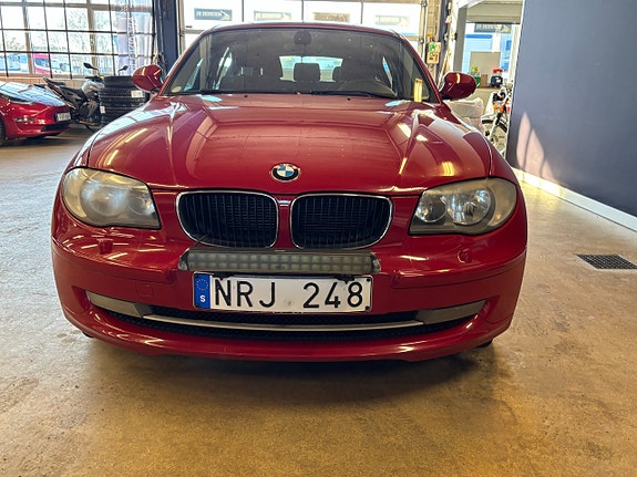 BMW 116d 4 of 22
