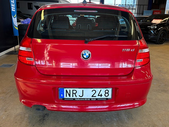 BMW 116d 9 of 22